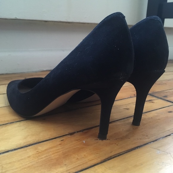 Gap Black Suede Heels 7.5 - Picture 3 of 3